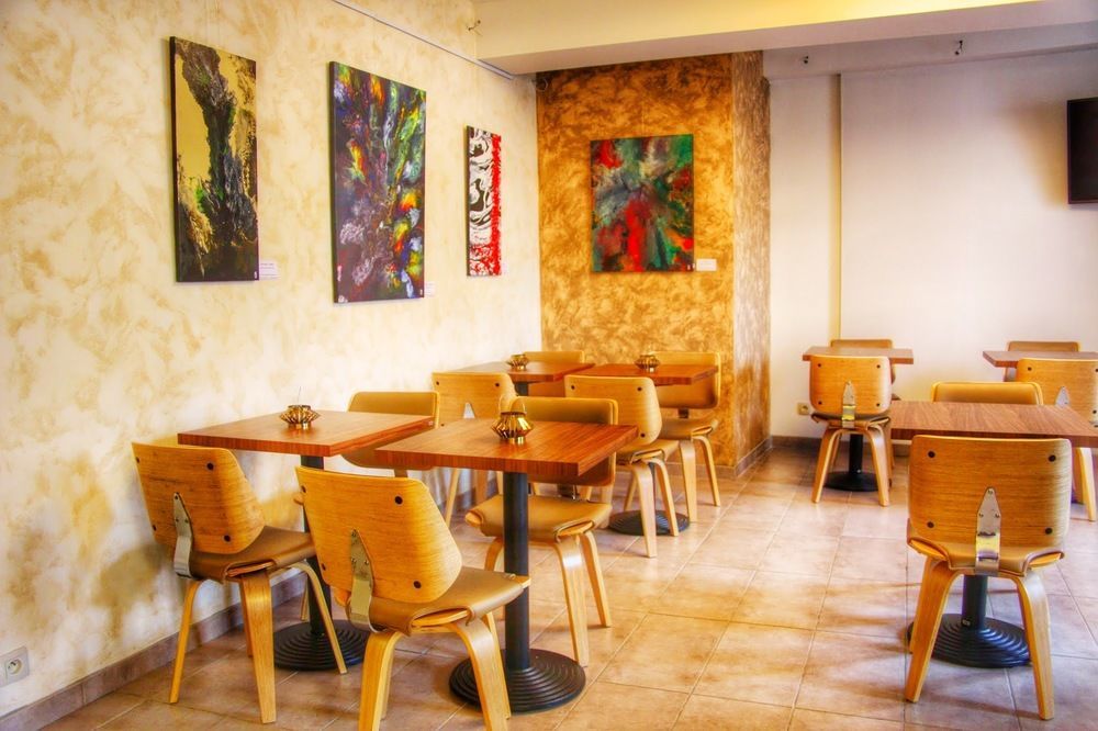 Le Miredames Castres酒店（塔恩）